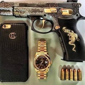 Meet your Posher, Jose